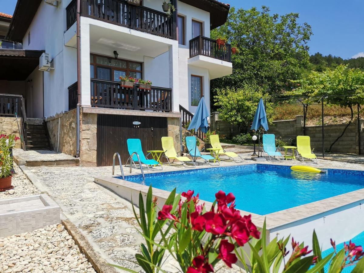 Villa Holly Balchik Exterior photo